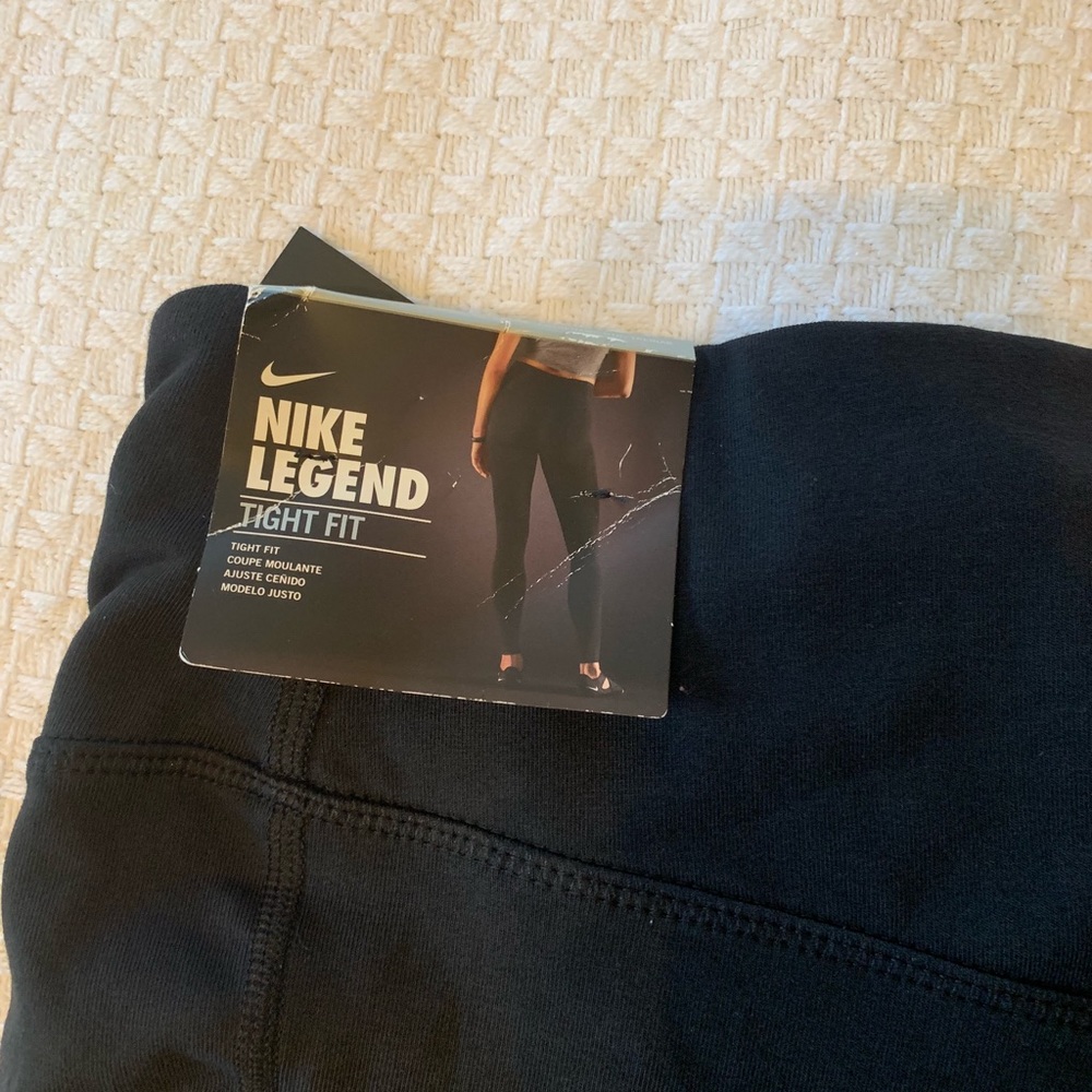 Nike Legend Tight Fit Leggings Dri-Fit, Medium